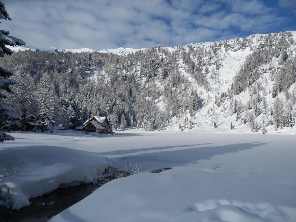 מדונה די קמפיליו Rifugio Lago Nambino מראה חיצוני תמונה
